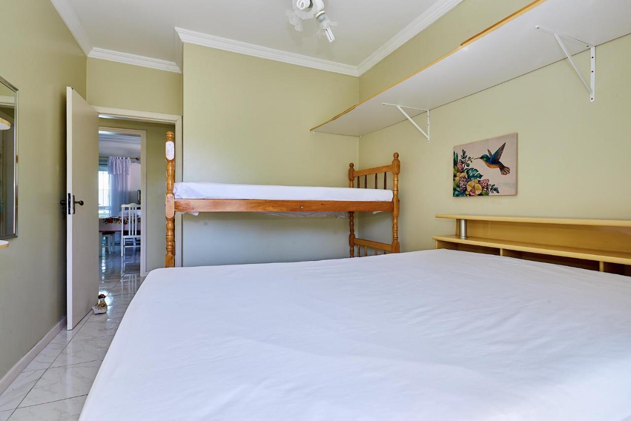 1040 - Departamento 2 Quartos Na Rua Pirajica . 200 M Da Praia Bombinhas Centro ภายนอก รูปภาพ